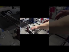 Процесс повышения давления масла в силиконовом чехле для телефона