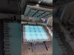 Силиконовая форма для жевательных конфет в виде медвежат, твердых конфет. Индивидуальное изготовление силиконовых форм для конфет различных форм.